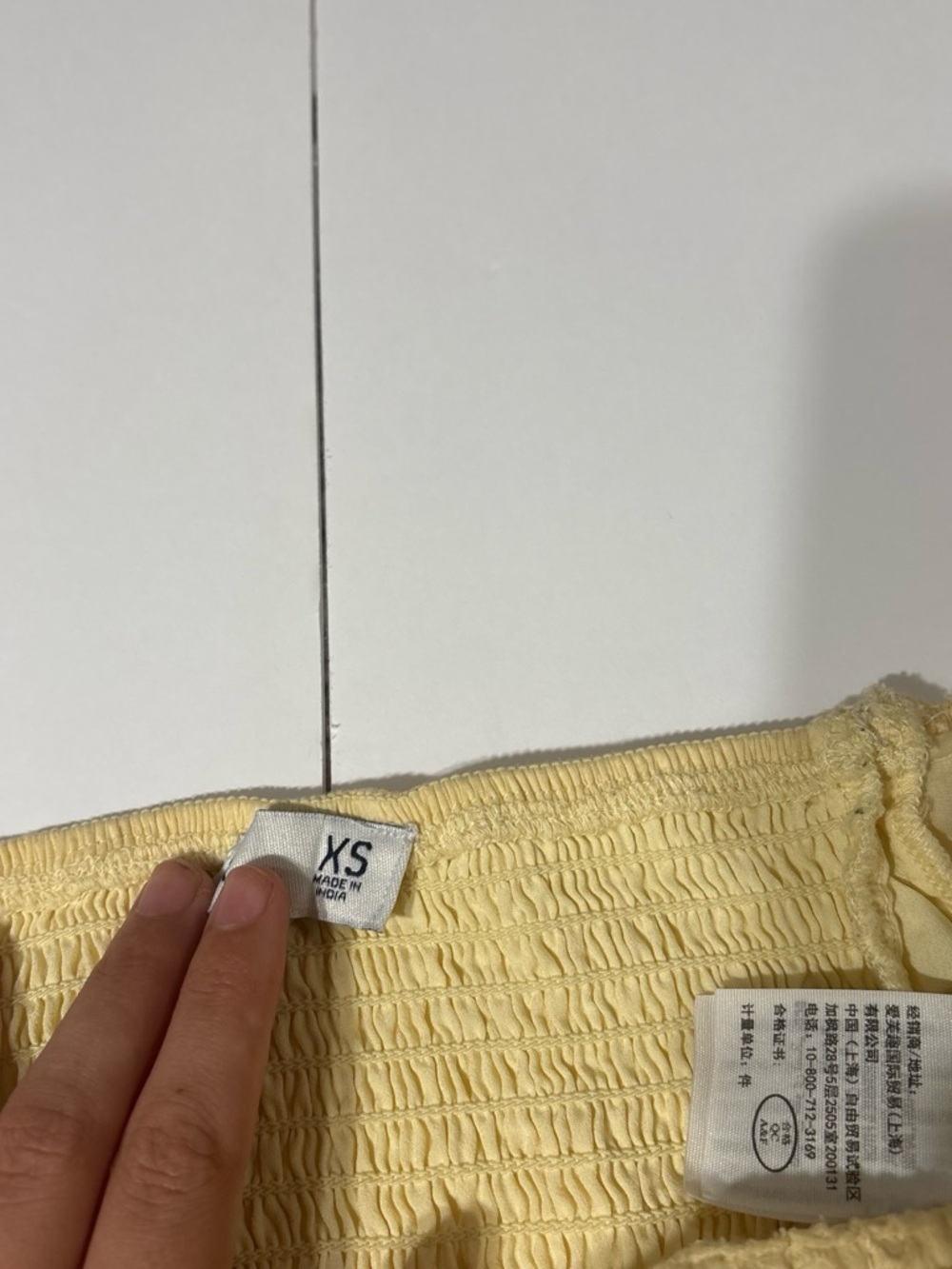 Hollister Yellow Eyelet Crop Top - Picture 3 of 3